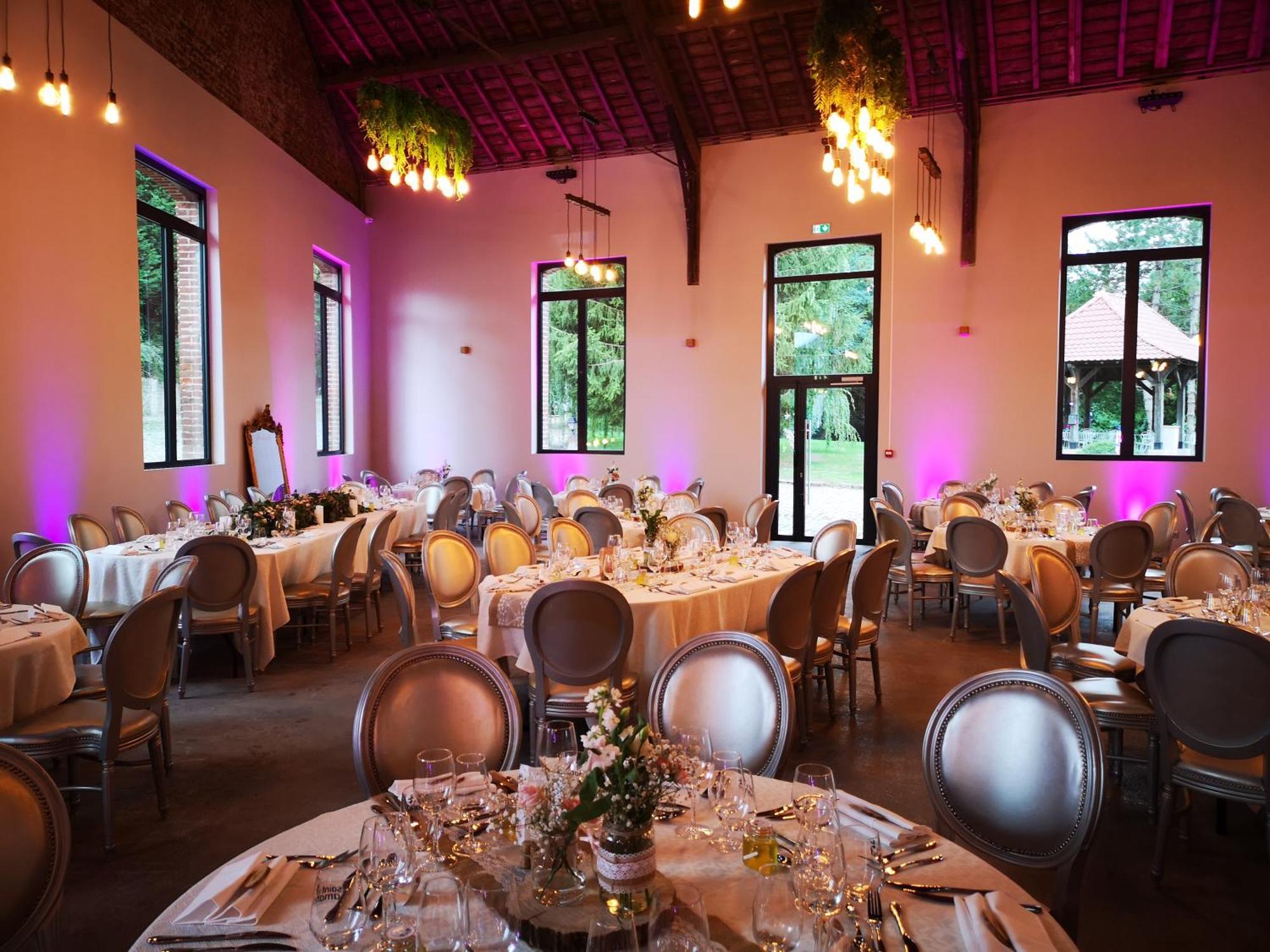 Logis-Hotel-Restaurant La Gentilhommiere Artres Exterior foto